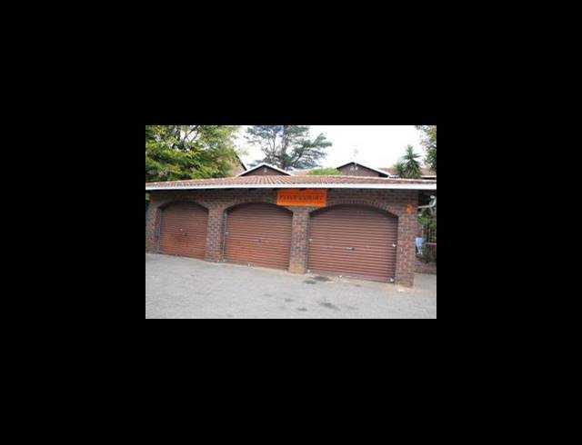 3 BEDROOM APARTMENT FOR SALE IN WINDSOR WEST